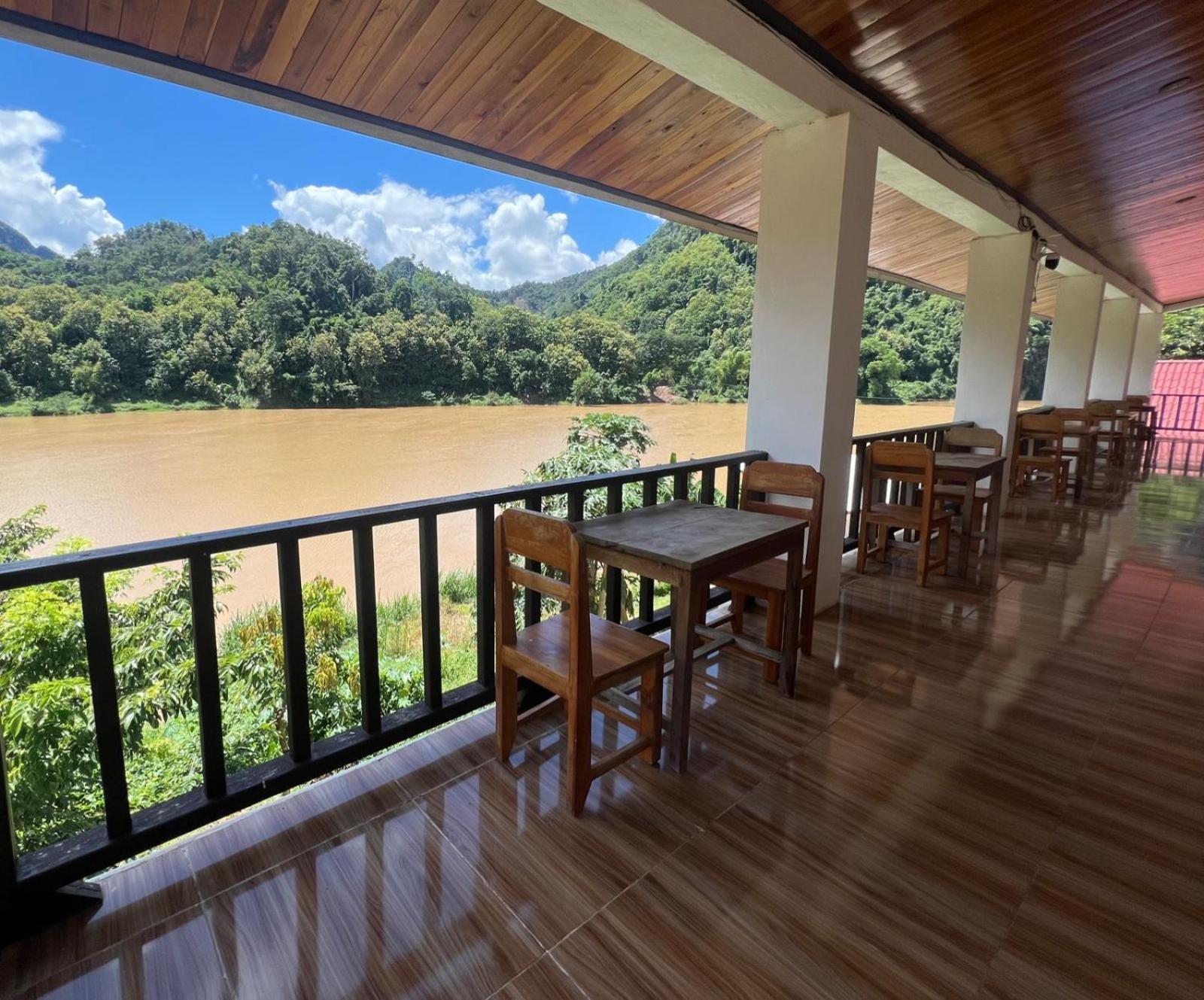 Nongkhaiw River View Nongkhiaw Exterior foto